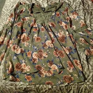 Torrid size 3 long sleeve sheer top